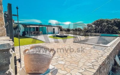 LUXUSNÁ DOVOLENKOVÁ VILA V MANDRE NA OSTROVE PAG | CHORVÁTSKO