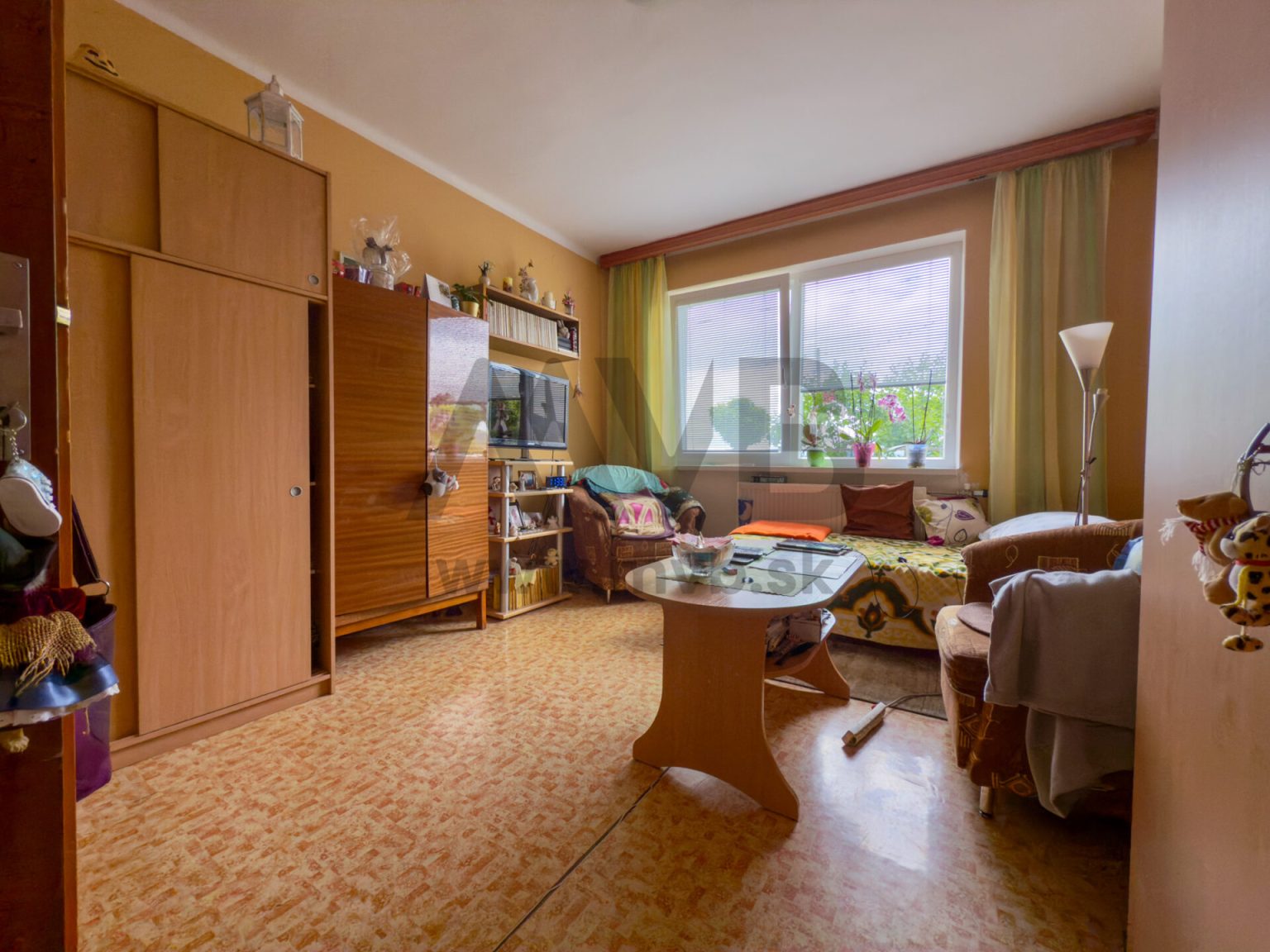 NA PREDAJ PRIESTRANNÝ RODINNÝ DOM S NÁDHERNÝM PANORAMATICKÝM VÝHĽADOM VO VIRTE! — fotografia