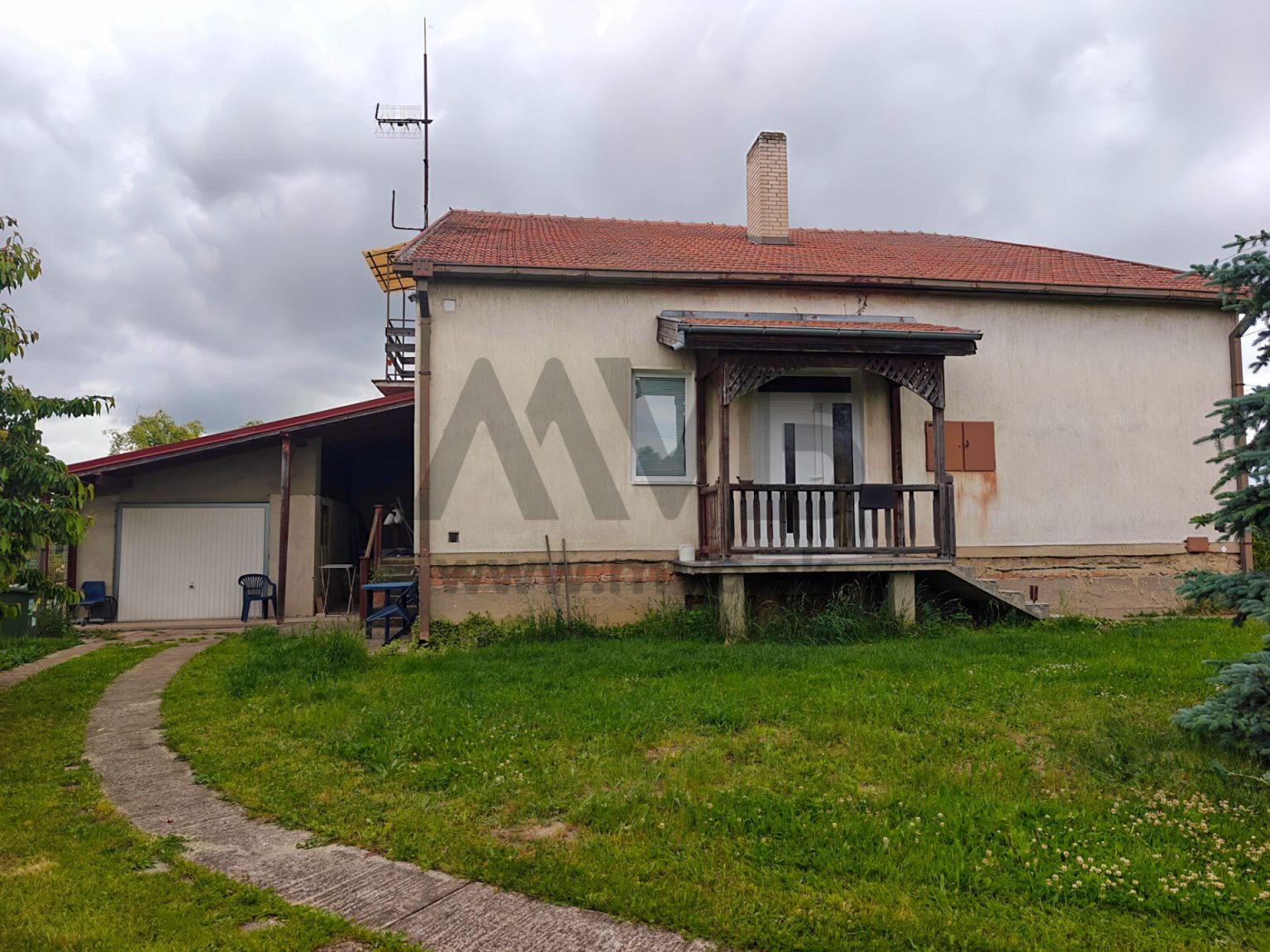 NA PREDAJ PRIESTRANNÝ RODINNÝ DOM S NÁDHERNÝM PANORAMATICKÝM VÝHĽADOM VO VIRTE! — fotografia