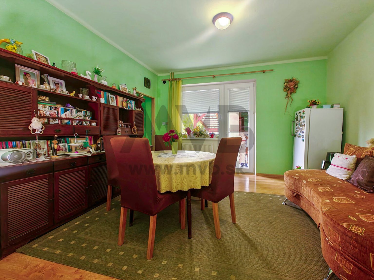 NA PREDAJ PRIESTRANNÝ RODINNÝ DOM S NÁDHERNÝM PANORAMATICKÝM VÝHĽADOM VO VIRTE! — fotografia