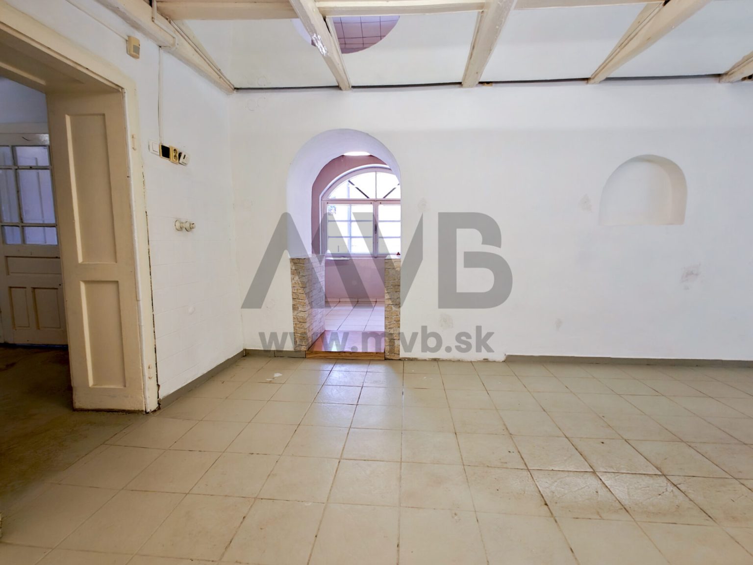 PODNIKANIE A BÝVANIE POD JEDNOU STRECHOU | MARCELOVÁ | OKRES KOMÁRNO — fotografia