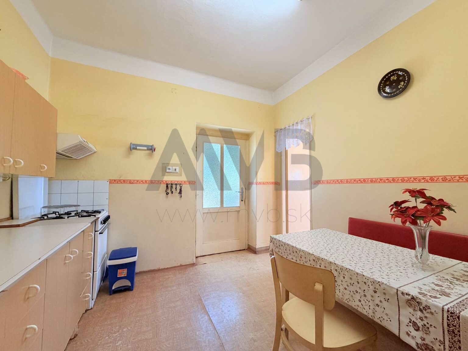 4-IZBOVÝ RODINNÝ DOM SO ZÁHRADOU | MARCELOVÁ | OKRES KOMÁRNO — fotografia